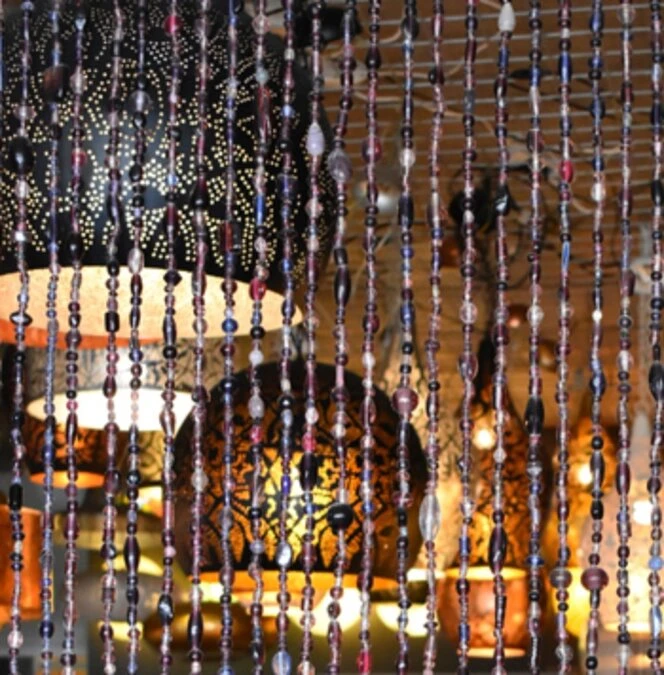 Glaskralengordijn Oosters (paarse Glaskralen) 1 Glaskralengordijn Oosters (paarse Glaskralen)