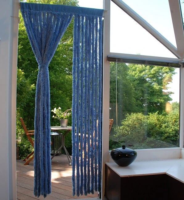 Vliegengordijn Kattenstaart Sweety Blauw (max 90x200cm) 1 Vliegengordijn Kattenstaart Sweety Blauw (max 90x200cm)